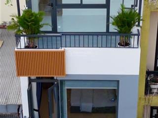 Chính chủ bán nhà mt hồng lạc ngay tt bàu cát 3,8m*11m trệt 2 lầu st nhà mới ở liền chỉ 8,5 tỷ tl
