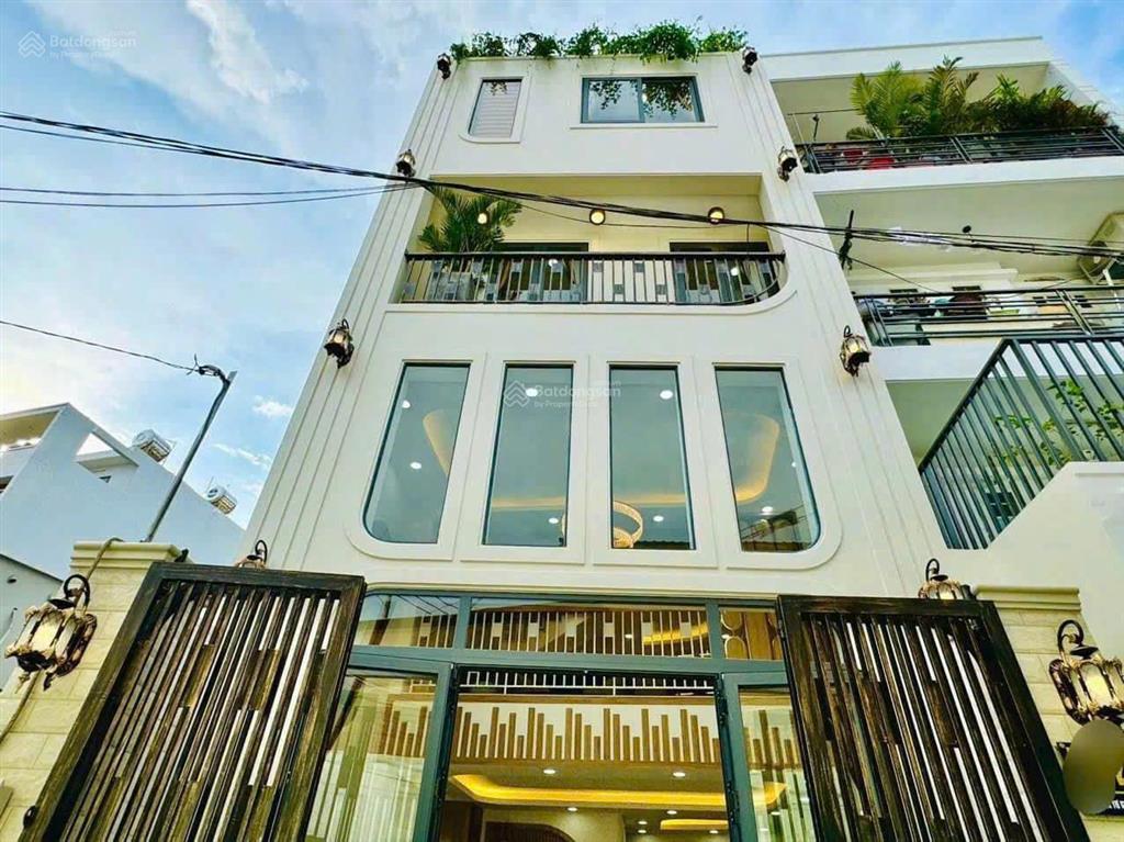 Bán nhà hxh trương công định, p14, tb, 6.5m*15m, trệt 2 lầu chỉ 9.5 tỷ tl không có căn thứ 2