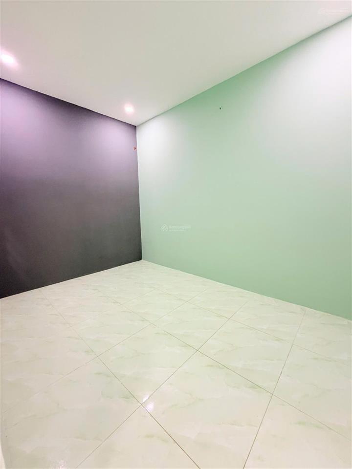Căn nhà mới trệt lầu ở liền,[4.2m*15m], ngay hóc môn hỗ trợ vay linh hoạt