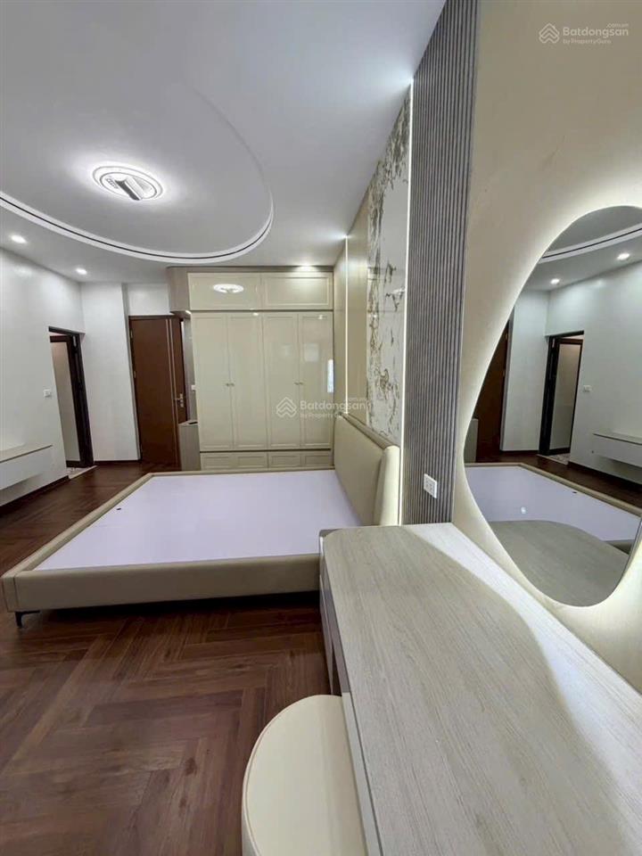 Nhà đối diện bệnh viện tâm anh  gara ô tô chào nhỉnh 11 tỷ (có thương lượng thoải mái) li