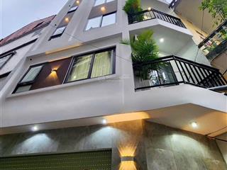 Nhà đối diện bệnh viện tâm anh  gara ô tô chào nhỉnh 11 tỷ (có thương lượng thoải mái) li