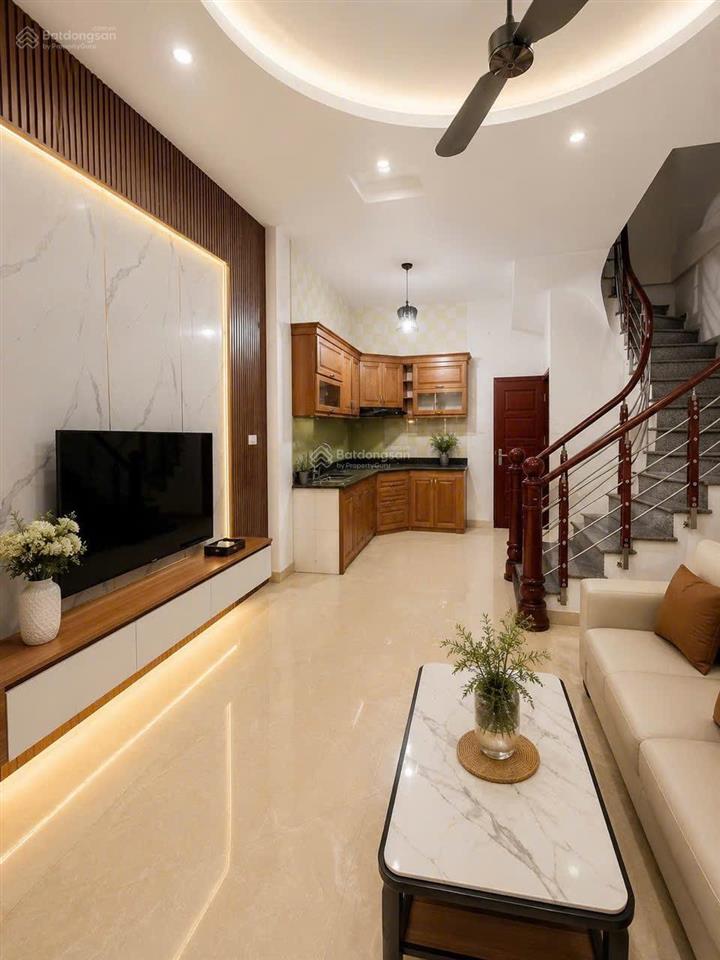 Bán nhà riêng tại ngọc thụy, 6,95 tỷ, 30 m2, chính chủ giá siêu hời