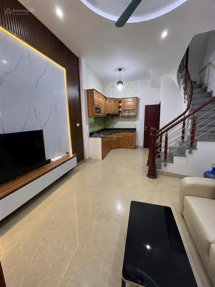 Bán nhà riêng tại ngọc thụy, 6,95 tỷ, 30 m2, chính chủ giá siêu hời