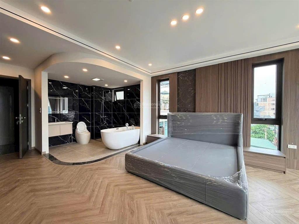 Bán nhà riêng tại ngọc thụy, 25 tỷ vnd, 60m2, 6 tầng, 4pn, 5wc, giá cực chất, view đẹp