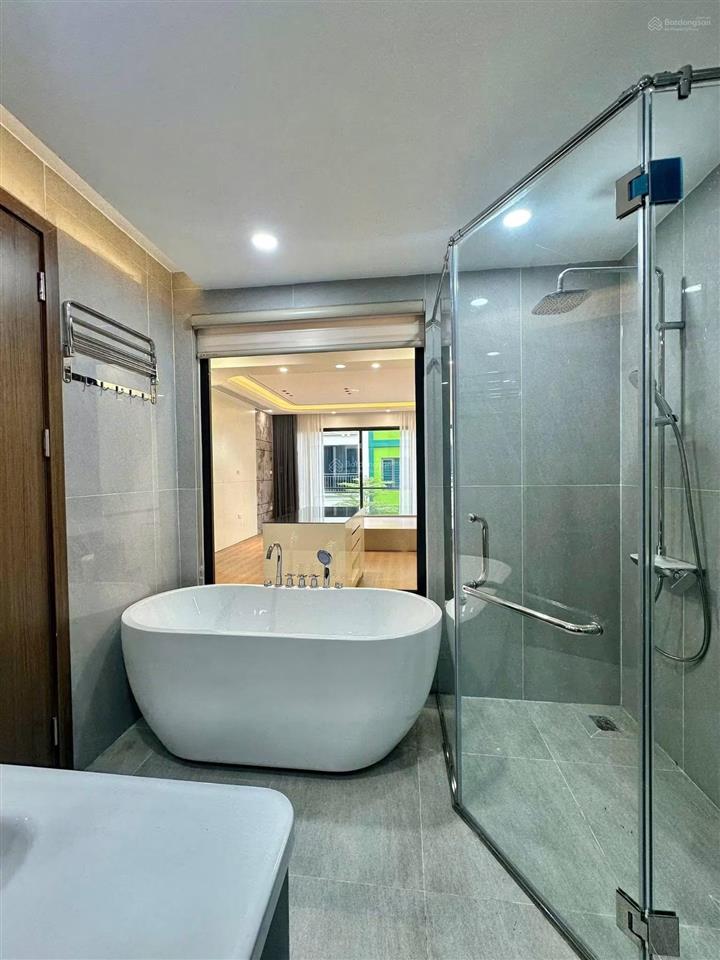 Bán nhà riêng tại ngọc thụy, 25 tỷ vnd, 60m2, 6 tầng, 4pn, 5wc, giá cực chất, view đẹp