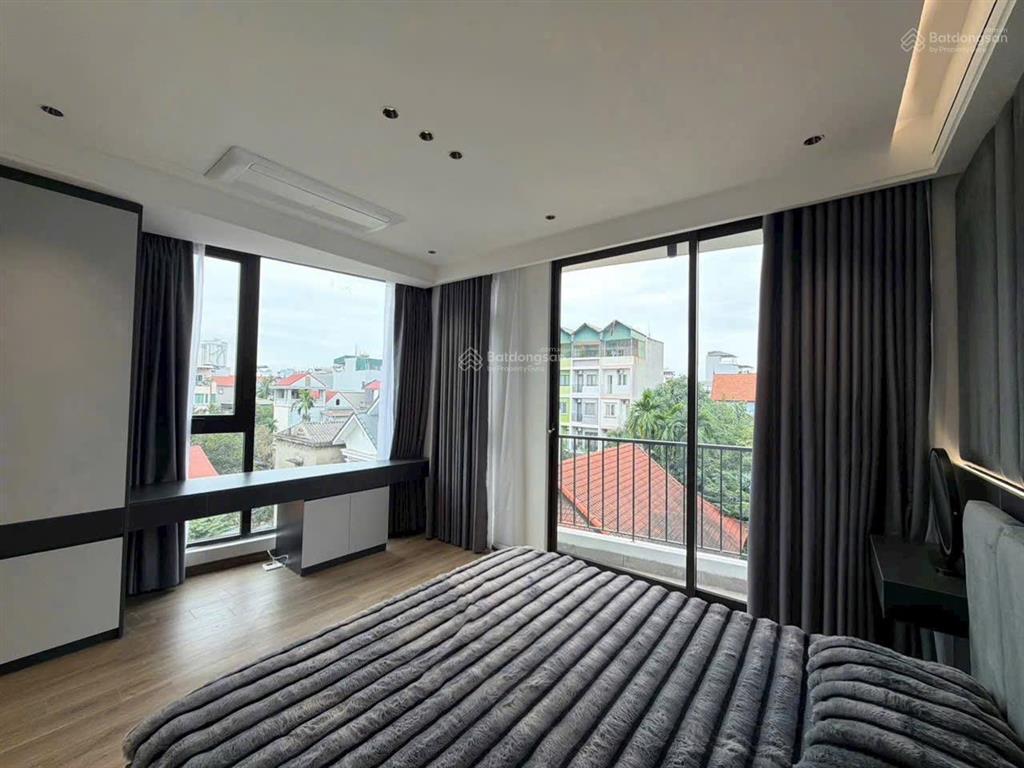 Nhà ngọc thuỵ  thiết kế 7 tầng thang máy  lô góc thoáng sáng  diện tích 40m2  full hết nội thất