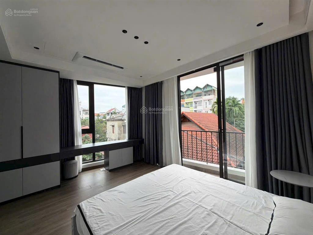 Nhà ngọc thuỵ  thiết kế 7 tầng thang máy  lô góc thoáng sáng  diện tích 40m2  full hết nội thất
