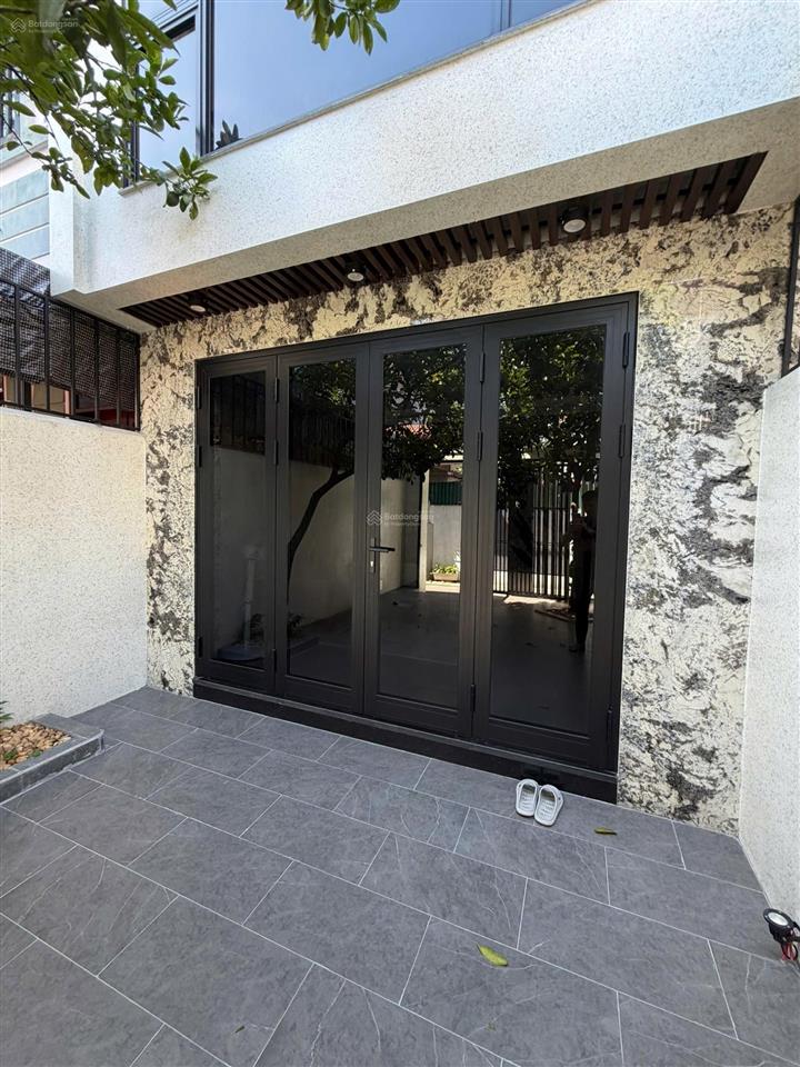Việt hưng chủ giảm sốc 1 tỷ biệt thự sân vườn 70m2 chỉ 11 tỷ  đẹp như homestay diện tích rộng