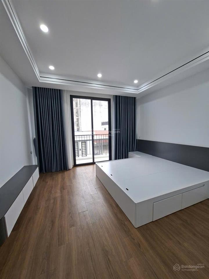 Bán nhà riêng 35m2, 7,8 tỷ tại phố việt hưng, phường việt hưng, quận long biên, hà nội
