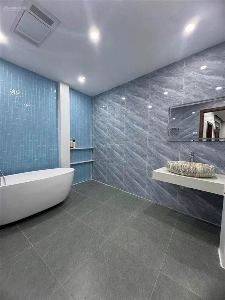 Bán nhà riêng đẹp tại ngọc thụy, 9,3 tỷ, 45m2 nhiều tiện ích