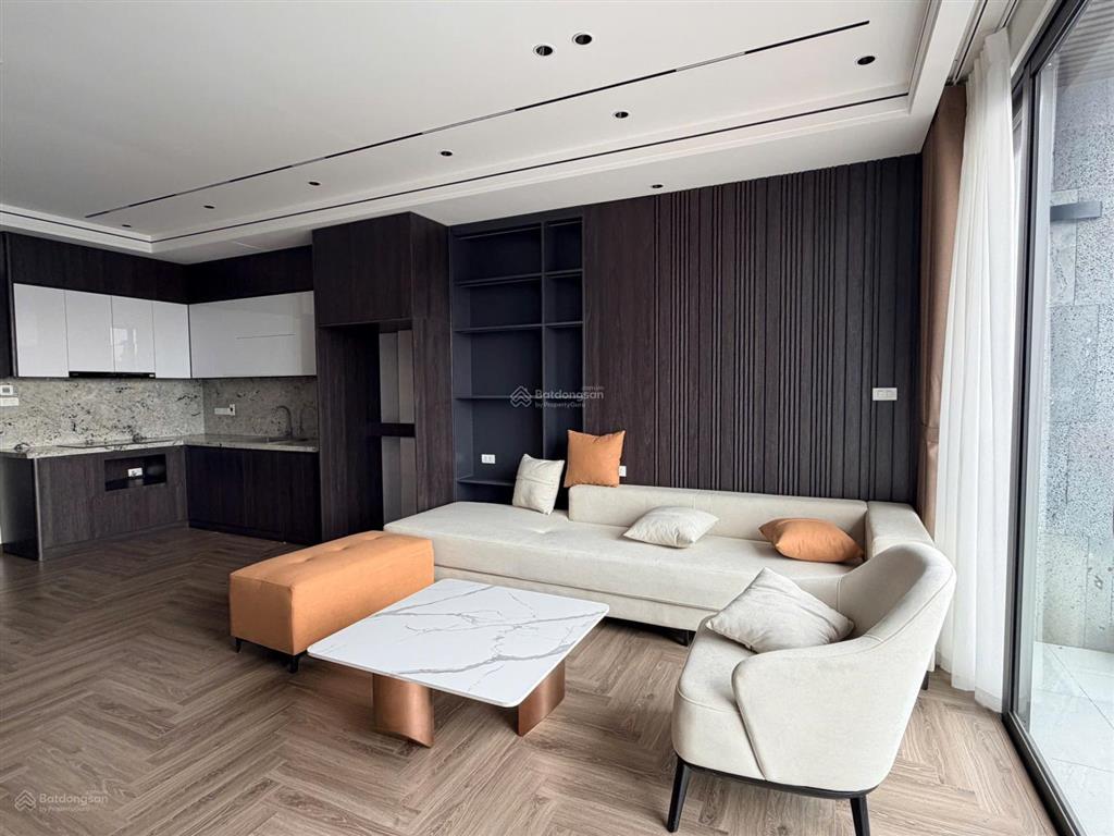 Bán nr tại phố hồng tiến, 17 tỷ, 52 m2, pháp lý đầy đủ, bao đẹp