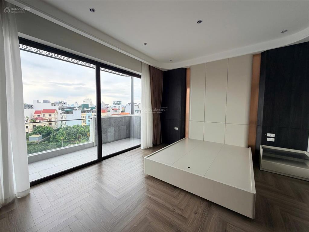 Bán nr tại phố hồng tiến, 17 tỷ, 52 m2, pháp lý đầy đủ, bao đẹp