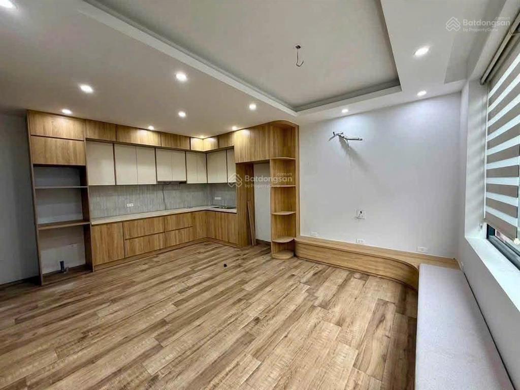 Chính chủ gửi bán nhà ngọc thuỵ long biên dt 32m2 3 ngủ đủ công năng giá nhỉnh 6 tỷ
 0376 229 ***