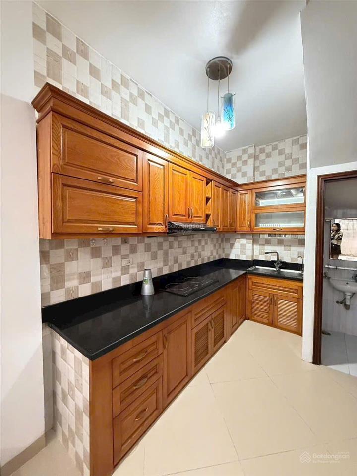Nhà đẹp  ô tô đỗ sát  cách ô tô tránh 20mmô tảnhà mình bán cách đường 20m ra ô tô thôn