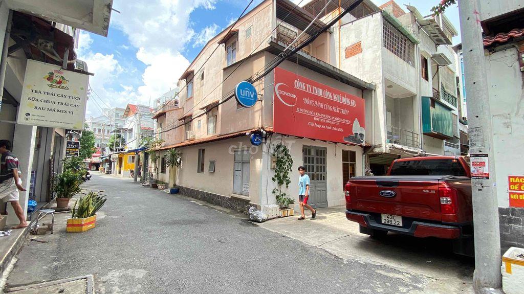 Cho thuê phòng trọ 40m2, có gác, 2 mặt tiền, ngay chợ Đo Đạc, buôn bán