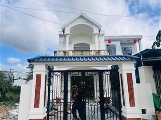 Bán nhà 1 trệt 1 lầu đúc mái ngói, đường nhựa hl 45 diên phú đường 12m dt 114m2 giá 3290 bao sổ