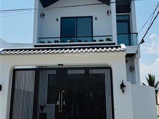 Bán nhà 2 tầng mặt tiền đường nhựa kinh doanh gò độ ,diên sơn , oto đậu trong sân. 2tỷ350