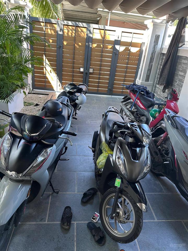 Bán căn nhà diên sơn bán kính 500m trường chợ, uỷ ban xã dt 121m 60m thổ cư ngang 5m giá 2ty050