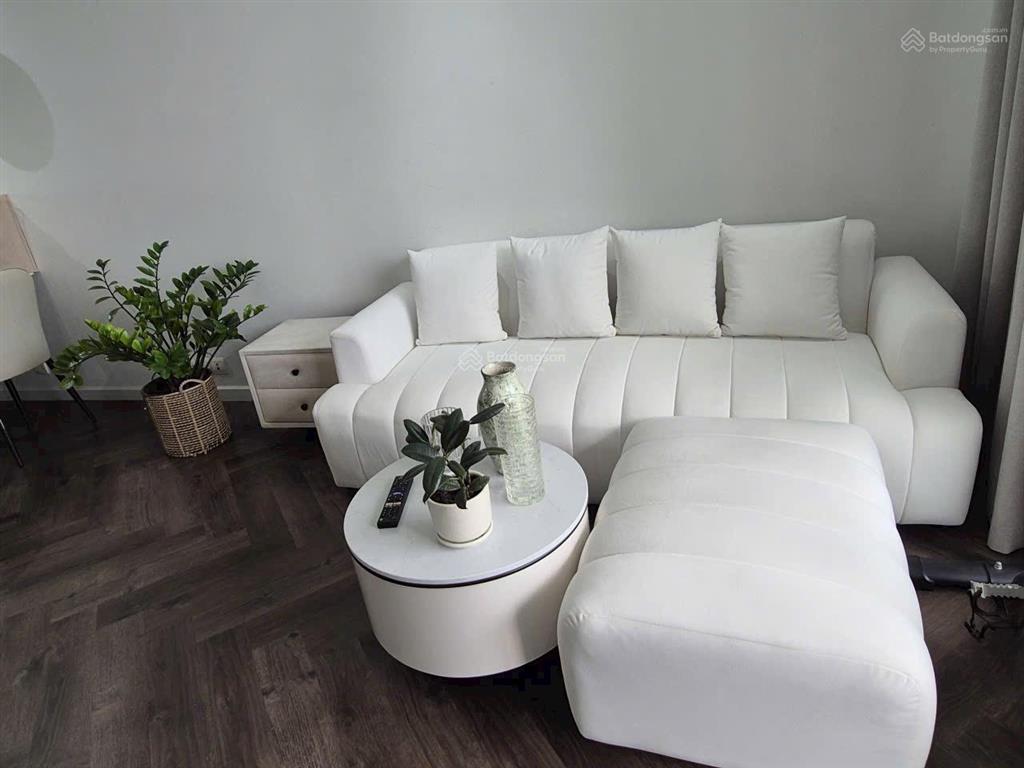 Căn hộ sunrise city south tầng 30 ngang 6,75m có ban công,có hỗ trợ bank
