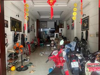 Nhà trệt 3 lầu kdc an phú hưng đối diện trường thcs nguyễn thị thập,đường nhựa 6m thông