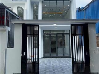 Nhà trệt lầu 2 phòng ngủ phường tân định, diện tích 5 x 21 đường nhựa 6m