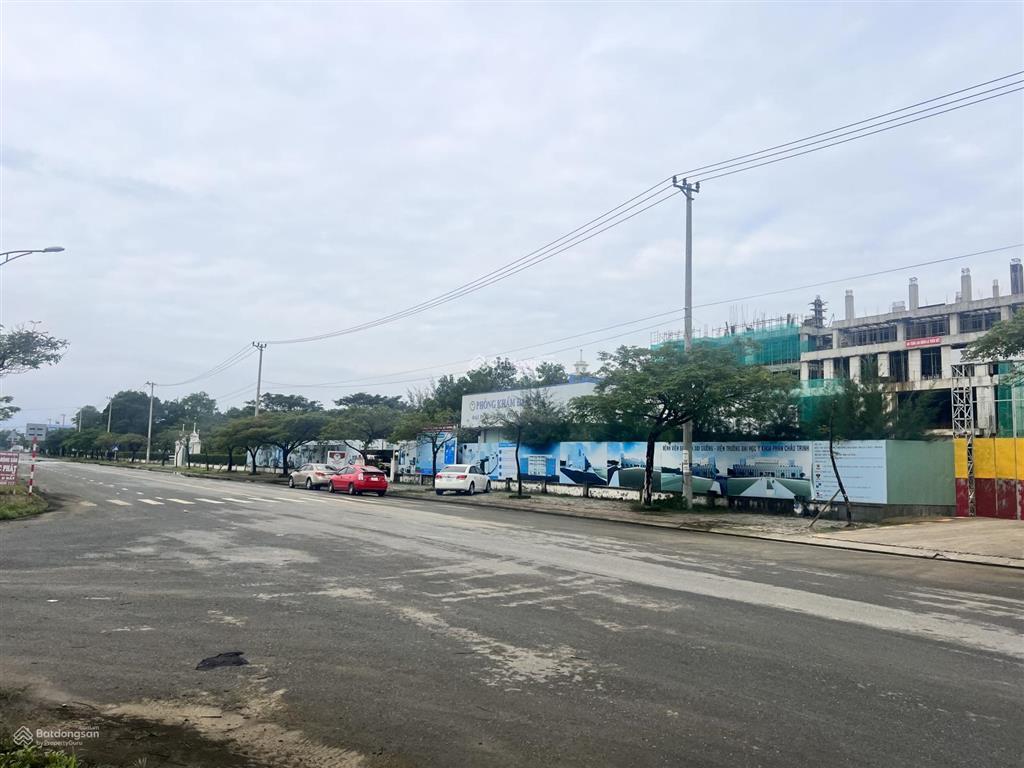 Bán lô đất khu đô thị số 3 đường 7,5 diện tích 121 m²