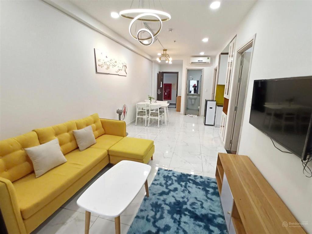 Cho thuê căn charm city, 2 phòng ngủ, full nội thất, block ruby