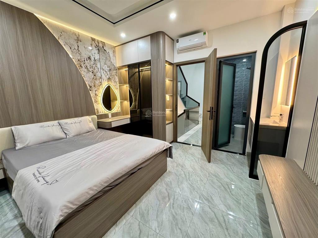 Bán gấp nr 4pn, 5wc, 61,5m² tại thạnh lộc 39, 6,6 tỷ vnd