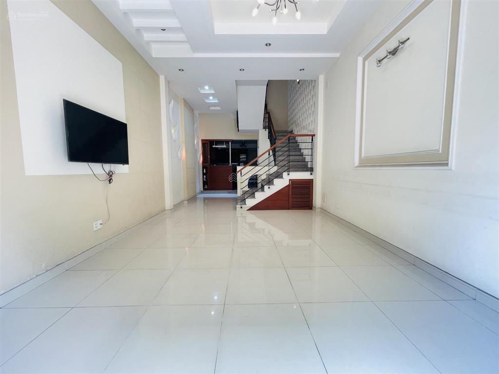 Bán nhà riêng giá tốt 6,49 tỷ tại nguyễn thị sáu, đường hà huy giáp vào 69,7m², 5pn, 5wc, q12, hcm