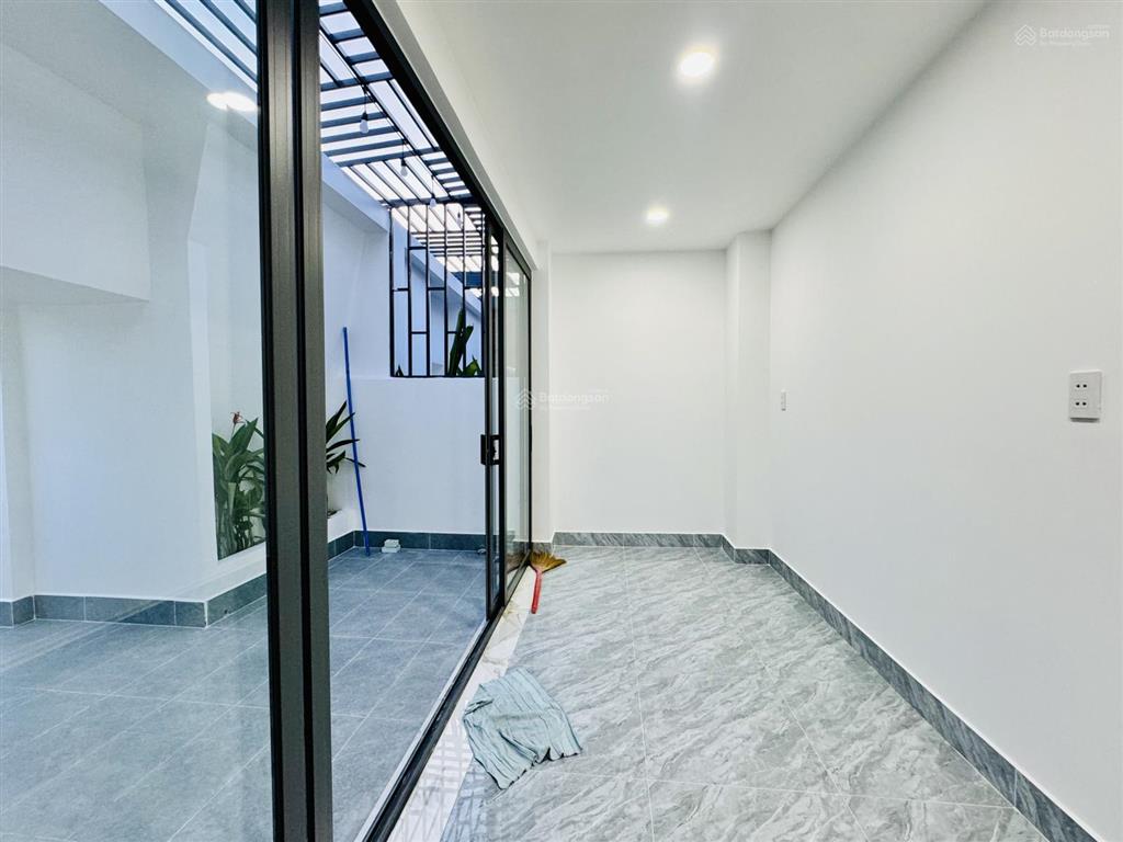 Bán khu nhà vip phường thạnh xuân  4pn 5wc 50,3m2 giá 5,999 tỷ tại thạnh xuân 38, q12, hcm