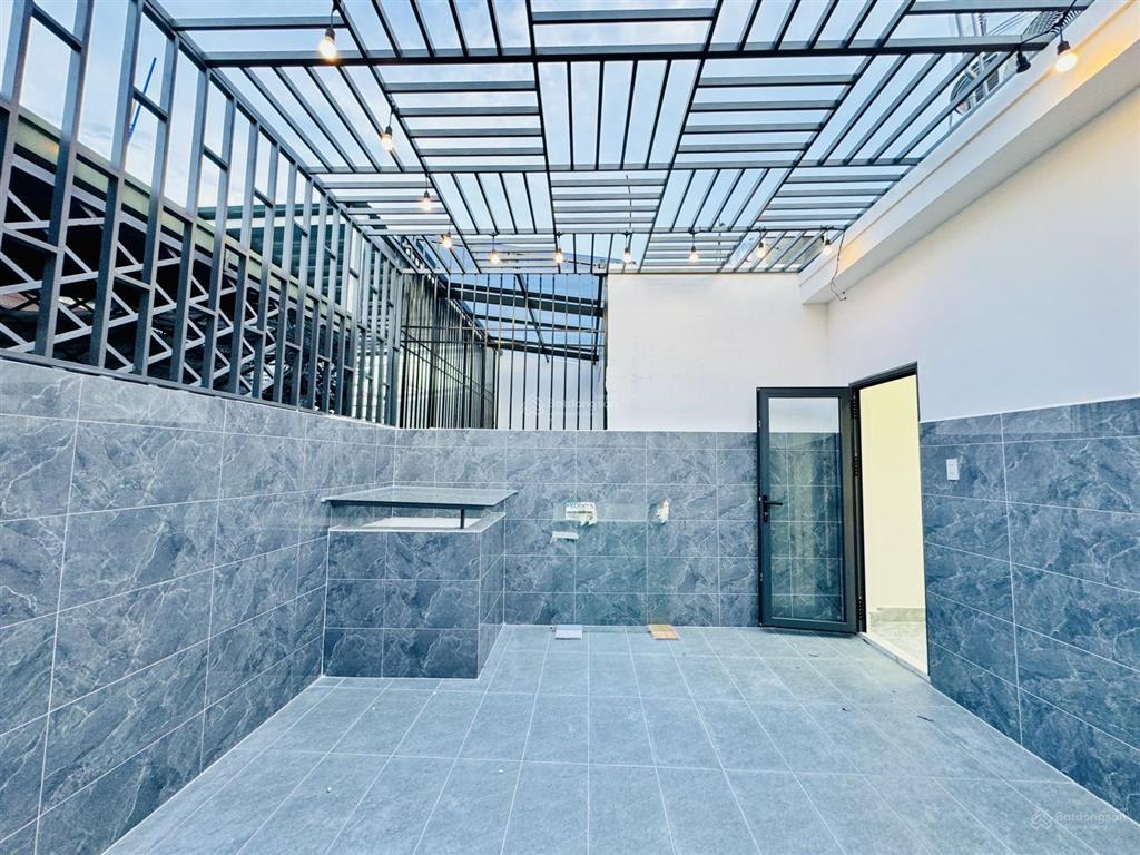 Bán khu nhà vip phường thạnh xuân  4pn 5wc 50,3m2 giá 5,999 tỷ tại thạnh xuân 38, q12, hcm