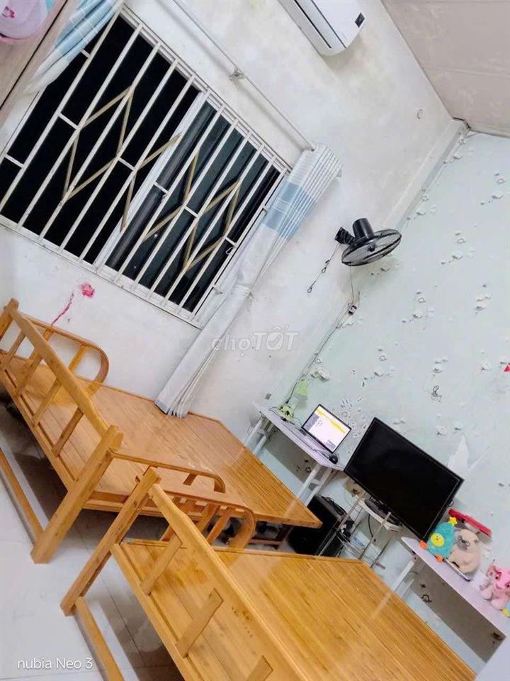 Nhà 4tr9 80m2 cách chợ Đuờng 100m