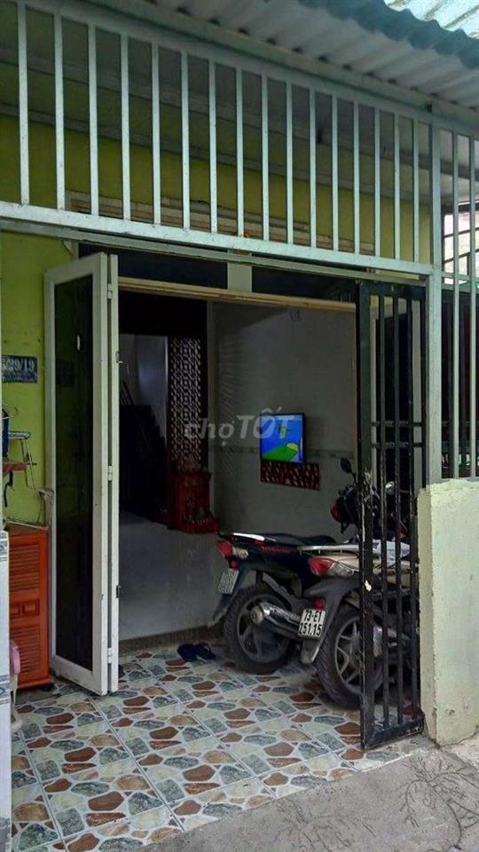 Nhà 4tr9 80m2 cách chợ Đuờng 100m