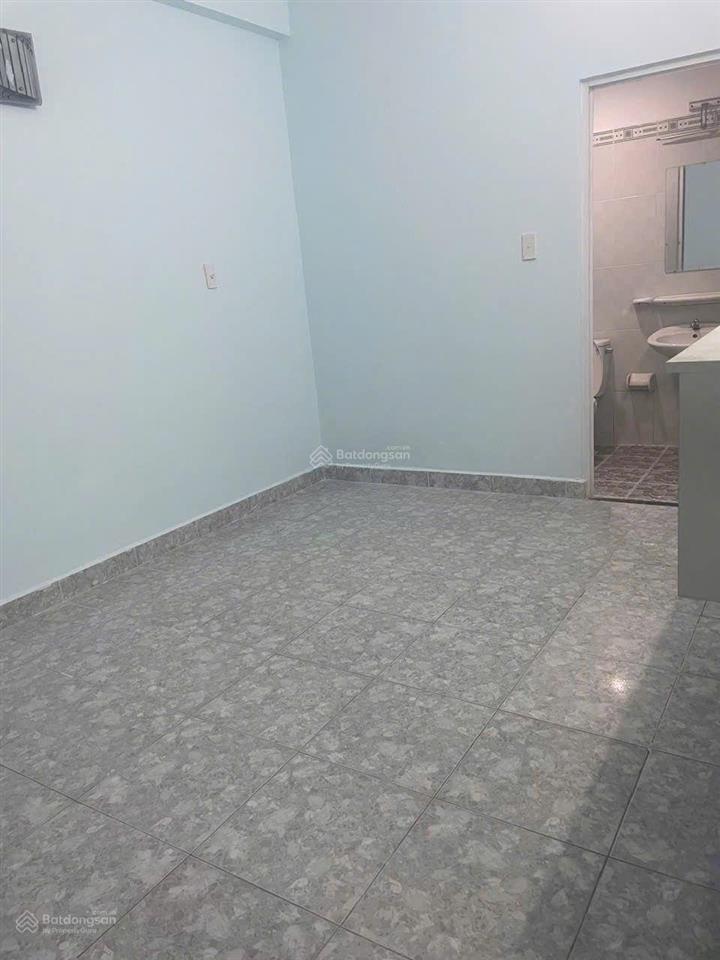 Cho thuê ch chung cư khang gia gò vấp, 54m2, giá 6 tr/tháng, nhà trống