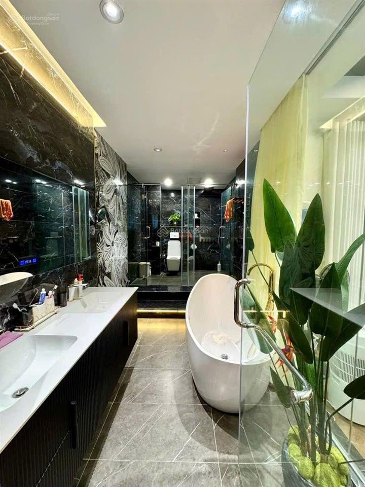 Bán nhà ngã 3 thái thịnh  yên lãng  thái hà  diện tích 60m2 5tầng mt 5m  20m ra ôtô  ngõ thông