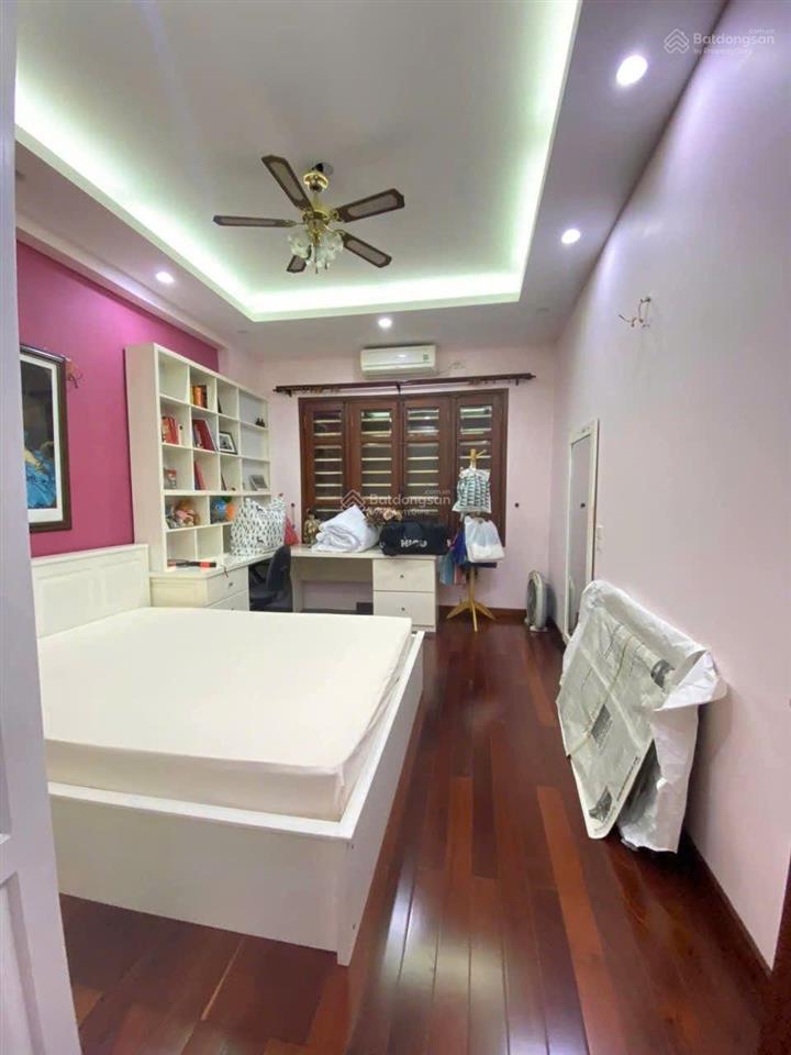Bán nhà ngã 3 thái thịnh  yên lãng  thái hà  diện tích 60m2 5tầng mt 5m  20m ra ôtô  ngõ thông