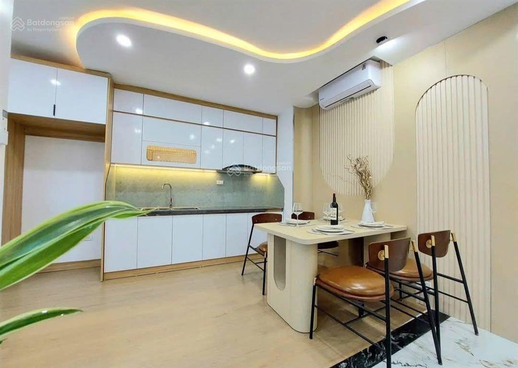 Hơn 8 tỷ nhà đẹp 6 tầng thang máy phố ngọc khánh ba đình  hai thoáng gần phố  nội thất xịn