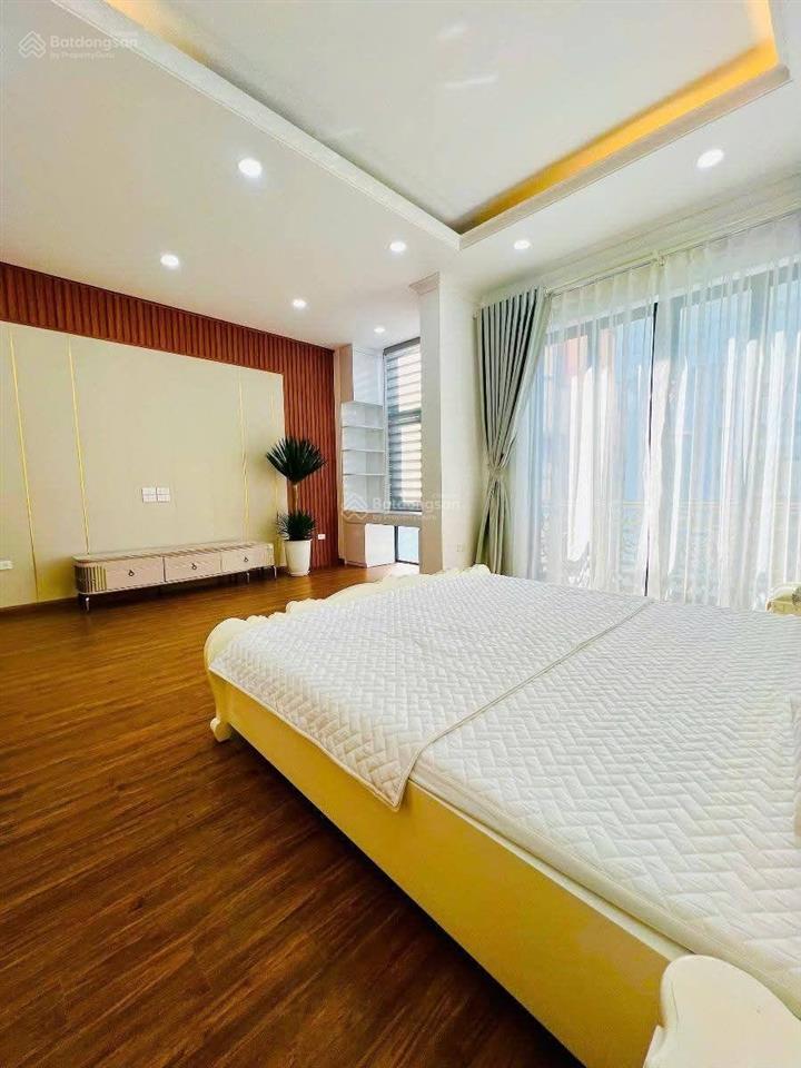 Bán nhà ba đình  ngã 3 văn cao liễu giai 48m2 6 tầng thang máy 10 tỷ, ngõ nông 30m ra phố