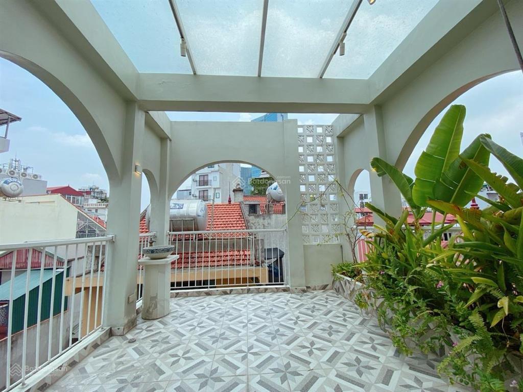 Bán nhà ngã 3 vạn bảo  đội cấn. 55m2 6 tầng thang máy  lô góc  nhà dân xây mới  20m ra phố