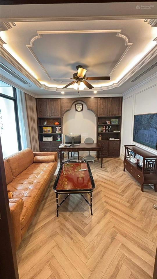 Bán nhà phố hoàng cầu  trần quang diệu 50 m 6 tầng 10m ra ôtô tránh  nhà xây còn rất mới  sổ đẹp