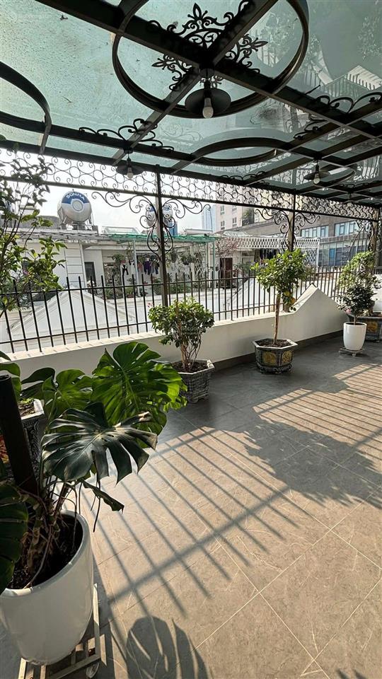 Bán nhà phố hoàng cầu  trần quang diệu 50 m 6 tầng 10m ra ôtô tránh  nhà xây còn rất mới  sổ đẹp