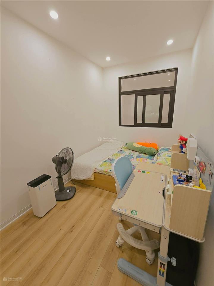 Bán gấp nhà đẹp ở ngay phố thái hà  đống đa  10m ra phố  lô góc  nhà xây cực đẹp  ngõ thông