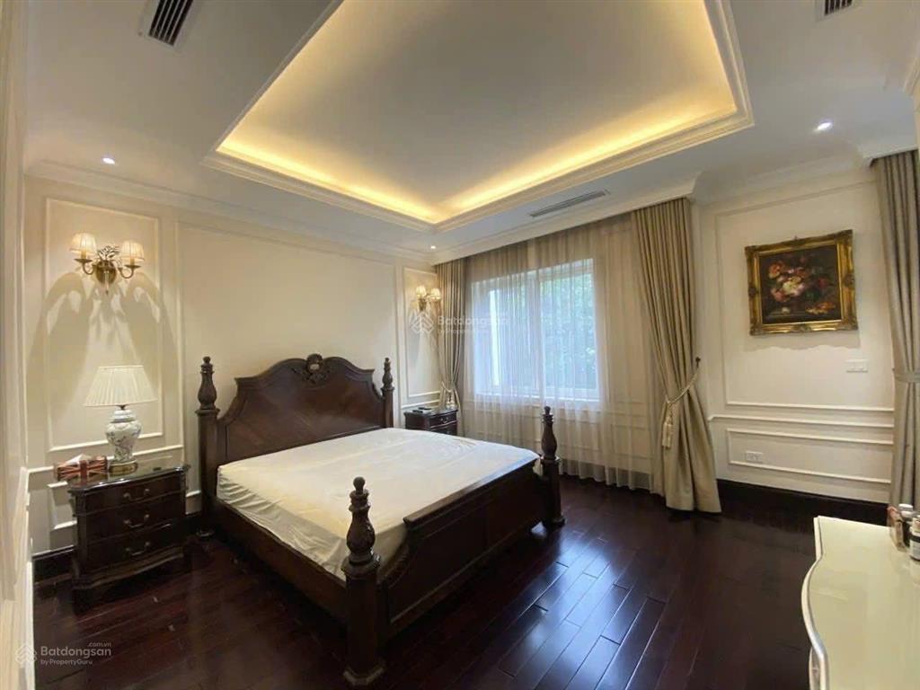 Phân lô cán bộ ngọc khánh  đối diện vin giảng võ  ngõ nông  10m ra mặt phố  nhà cực đẹp ngõ 3m