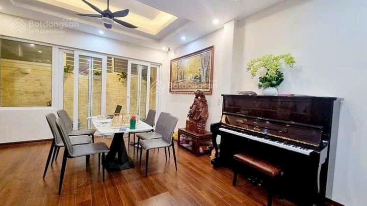 Phân lô quân đội lê trọng tấn 80m2 5 tầng gia 14 tỷ ngõ ô tô tránh  2 mặt ngõ  ô chờ thang máy