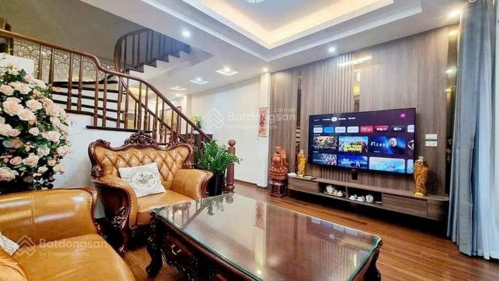 Phân lô quân đội lê trọng tấn 80m2 5 tầng gia 14 tỷ ngõ ô tô tránh  2 mặt ngõ  ô chờ thang máy