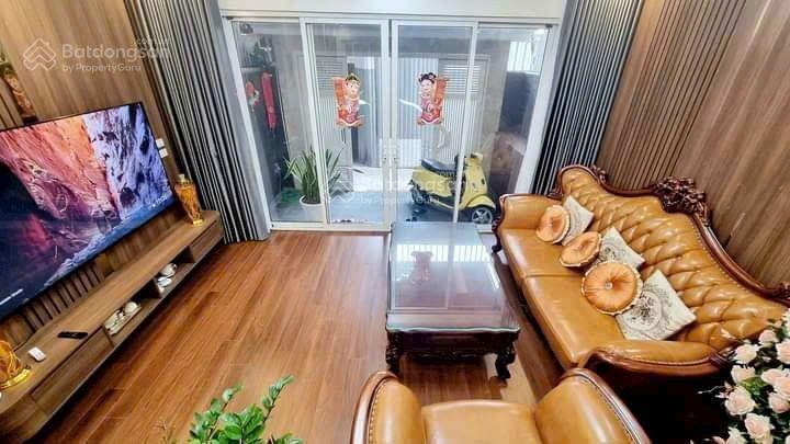 Phân lô quân đội lê trọng tấn 80m2 5 tầng gia 14 tỷ ngõ ô tô tránh  2 mặt ngõ  ô chờ thang máy