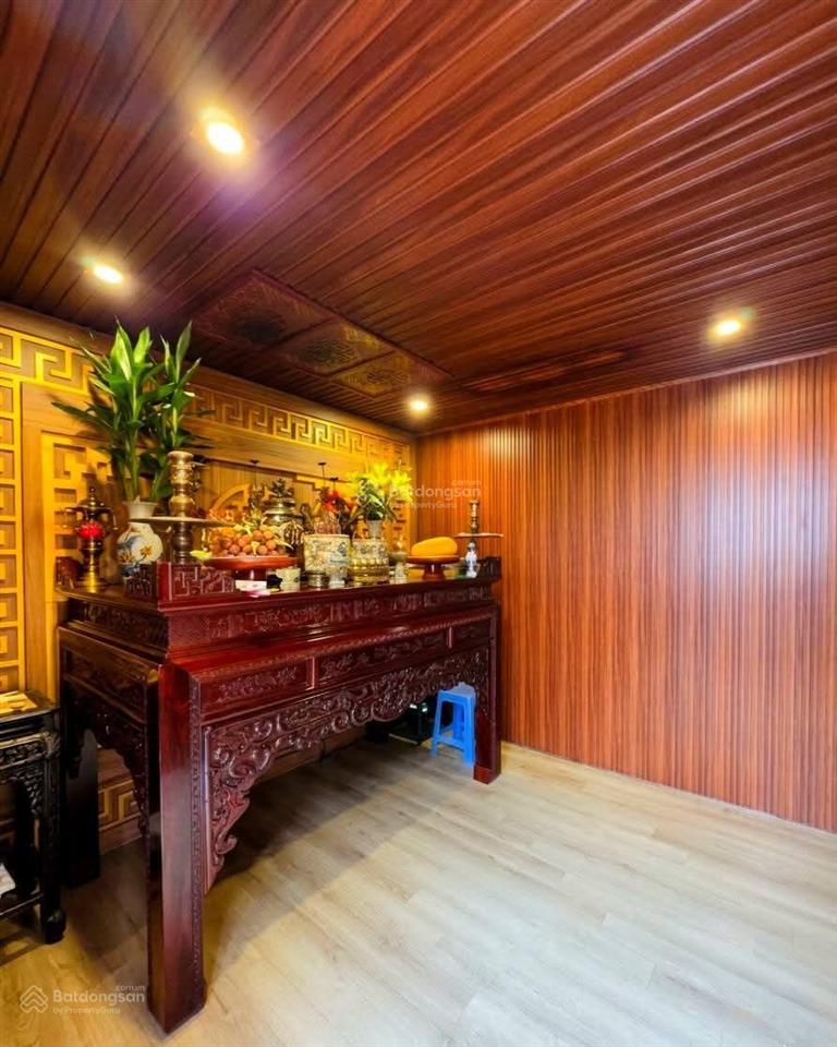 Nhà hoàng cầu đống đa  2 mặt ngõ ô tô tránh kinh doanh ô chờ thang máy kinh doanh nhà cực đẹp