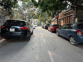 Bán nhà phân lô lê trọng tấn 80m ngõ ô tô tránh  hai mặt ngõ  ô chờ thang máy  dân xây cực đẹp
