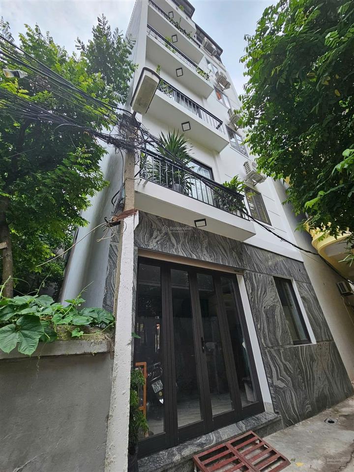 Bán nhà phố hồ đắc di nam đồng đống đa 1 nhà ra ô tô tránh 7 tầng thang máy gần hồ nhà cực đẹp