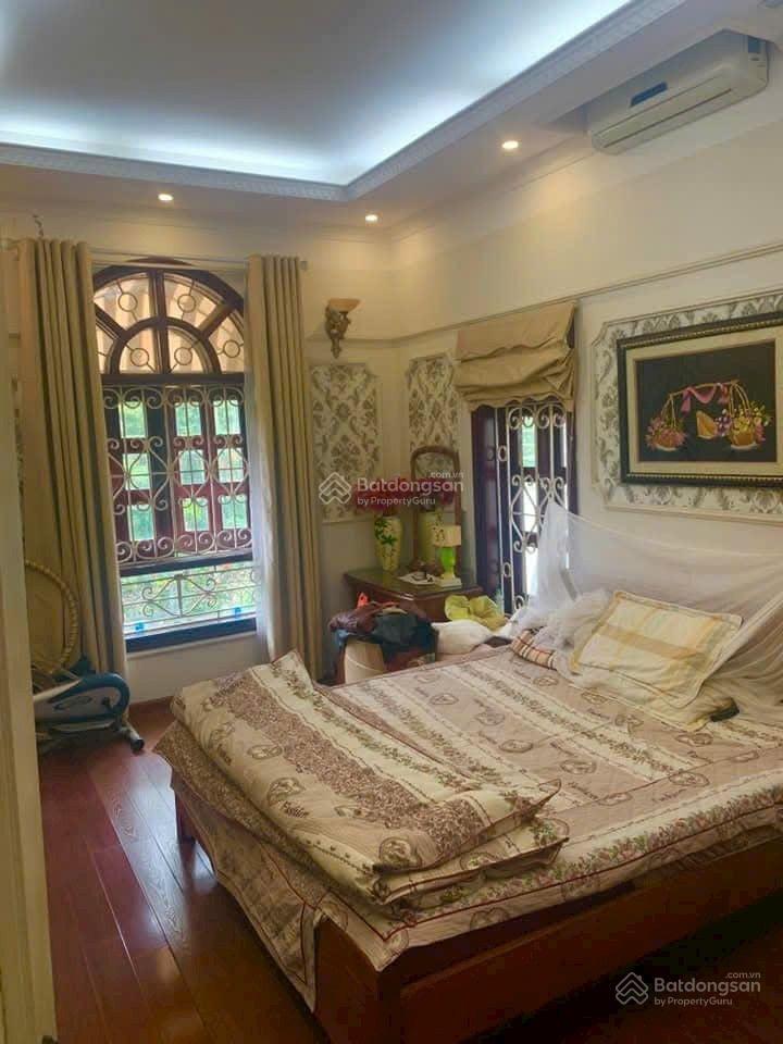 13 tỷ nhà đẹp phân lô lê trọng tấn thanh xuân 20m ra phố 2 mặt ngõ 5m nhà xây chắc chắn cực đẹp